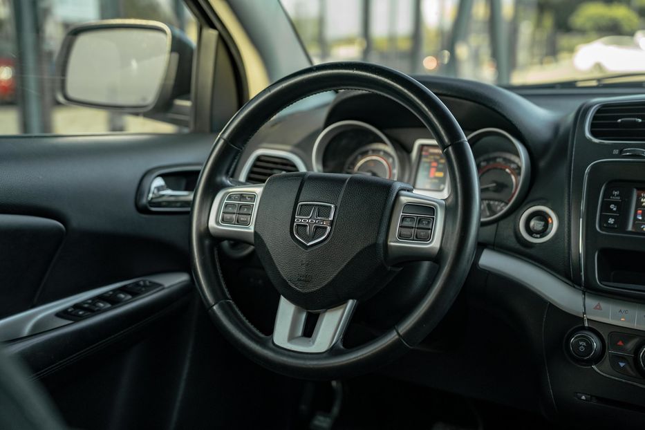 Продам Dodge Journey SE 2017 года в Черновцах