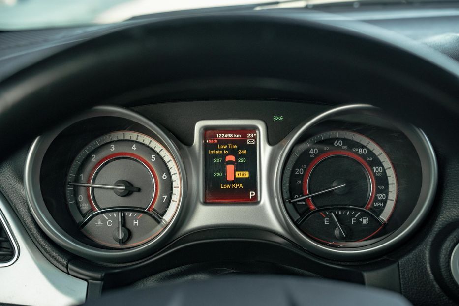 Продам Dodge Journey SE 2017 года в Черновцах