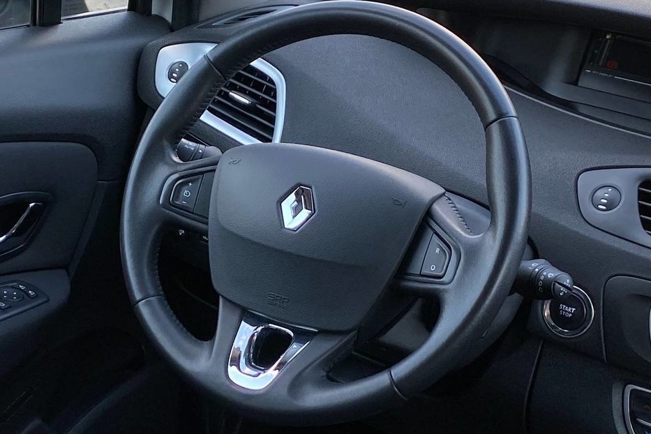 Продам Renault Scenic 2013 года в Днепре