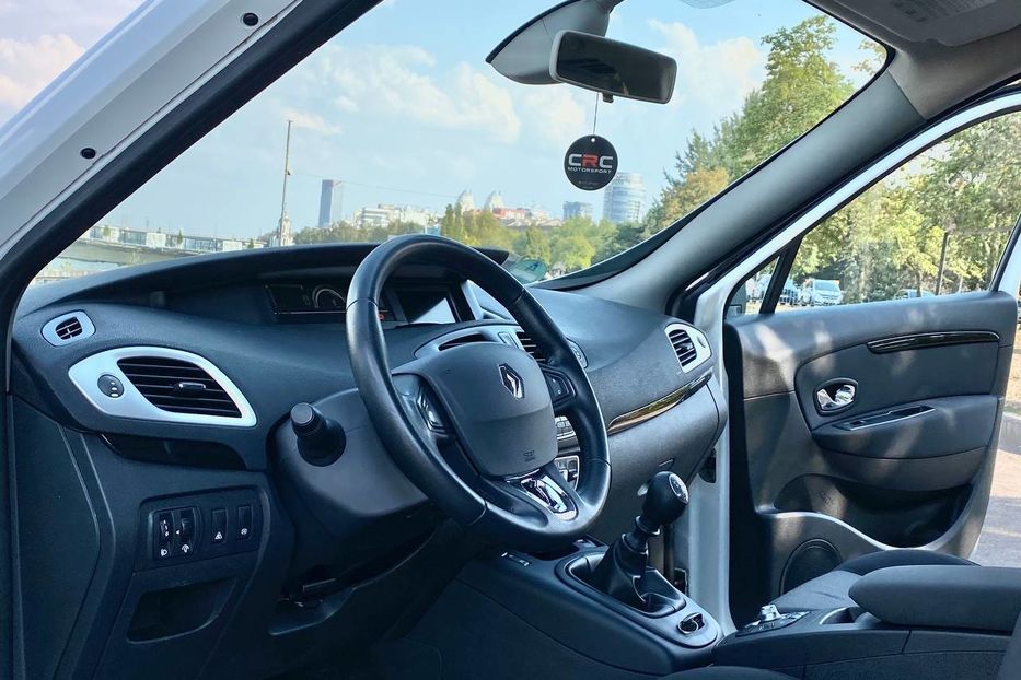 Продам Renault Scenic 2013 года в Днепре