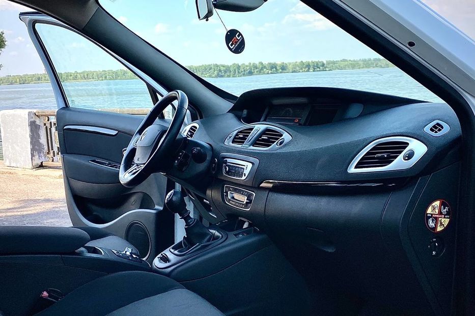 Продам Renault Scenic 2013 года в Днепре
