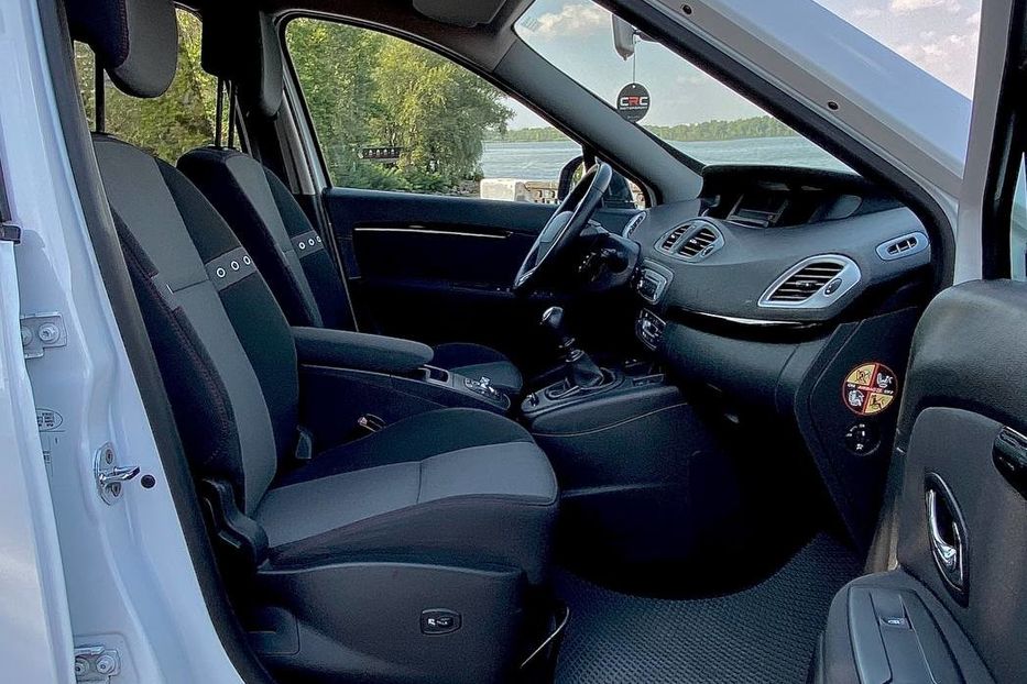 Продам Renault Scenic 2013 года в Днепре