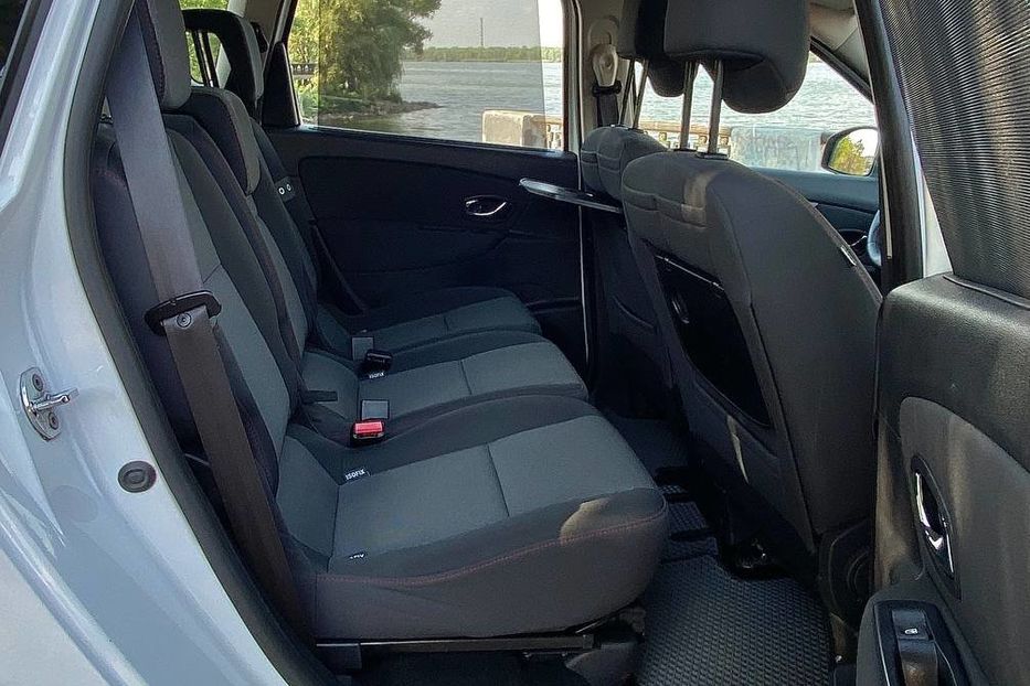 Продам Renault Scenic 2013 года в Днепре