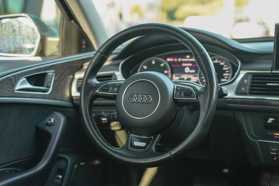 Продам Audi A6 Allroad 2016 года в Черновцах