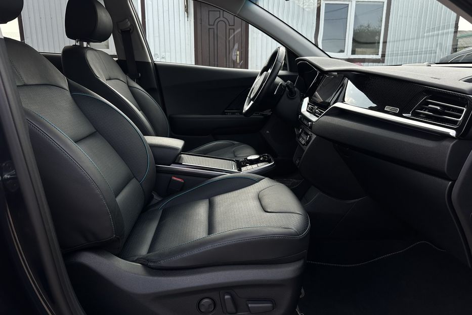 Продам Kia Niro 64 кВт . ЗАРЕЗЕРВОВАНО 2022 года в Львове