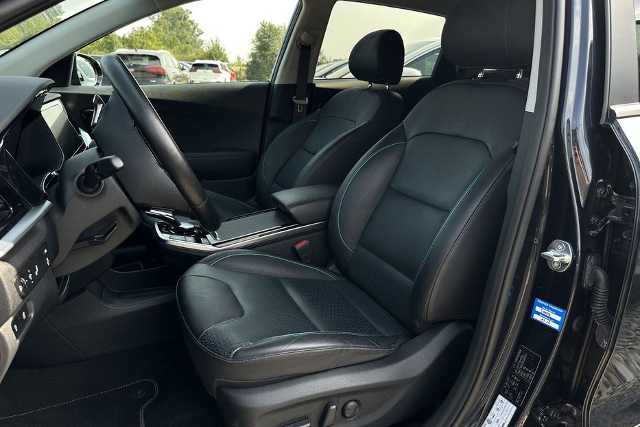 Продам Kia Niro 64 кВт . ЗАРЕЗЕРВОВАНО 2022 года в Львове