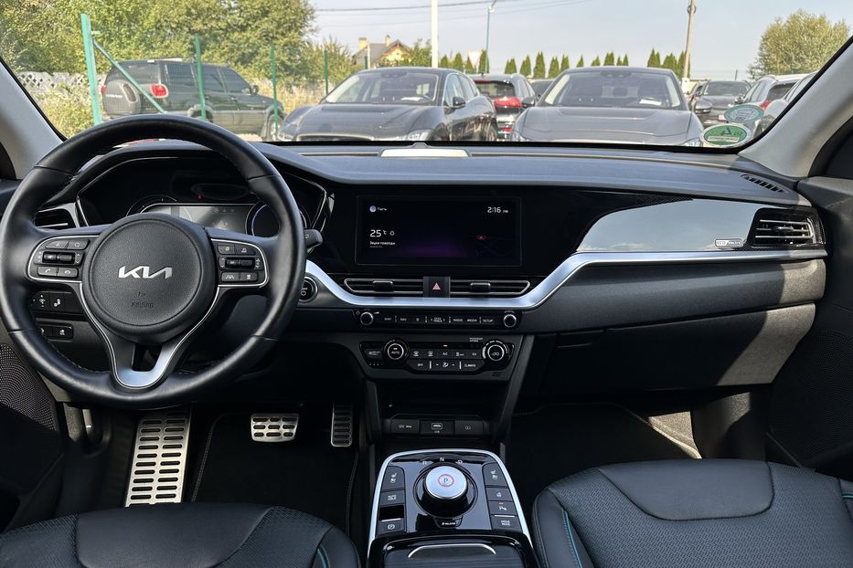 Продам Kia Niro 64 кВт . ЗАРЕЗЕРВОВАНО 2022 года в Львове
