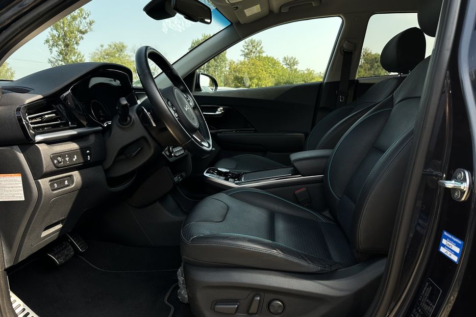Продам Kia Niro 64 кВт . ЗАРЕЗЕРВОВАНО 2022 года в Львове