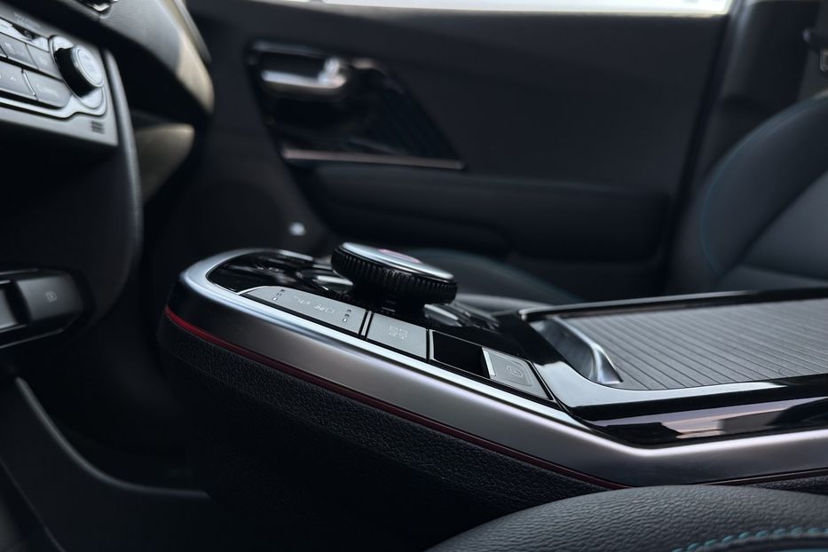 Продам Kia Niro 64 кВт . ЗАРЕЗЕРВОВАНО 2022 года в Львове