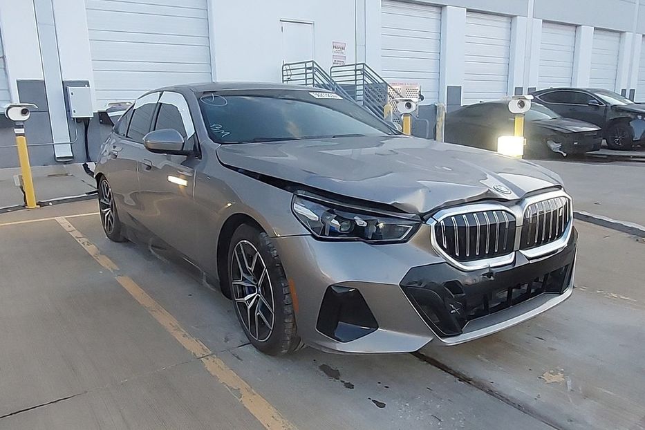 Продам BMW Independent I5 Edrive 40  2025 года в Киеве