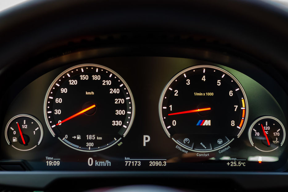 Продам BMW X6 M 2016 года в Киеве