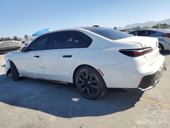 Продам BMW Independent I7 Edrive 50 2023 года в Киеве