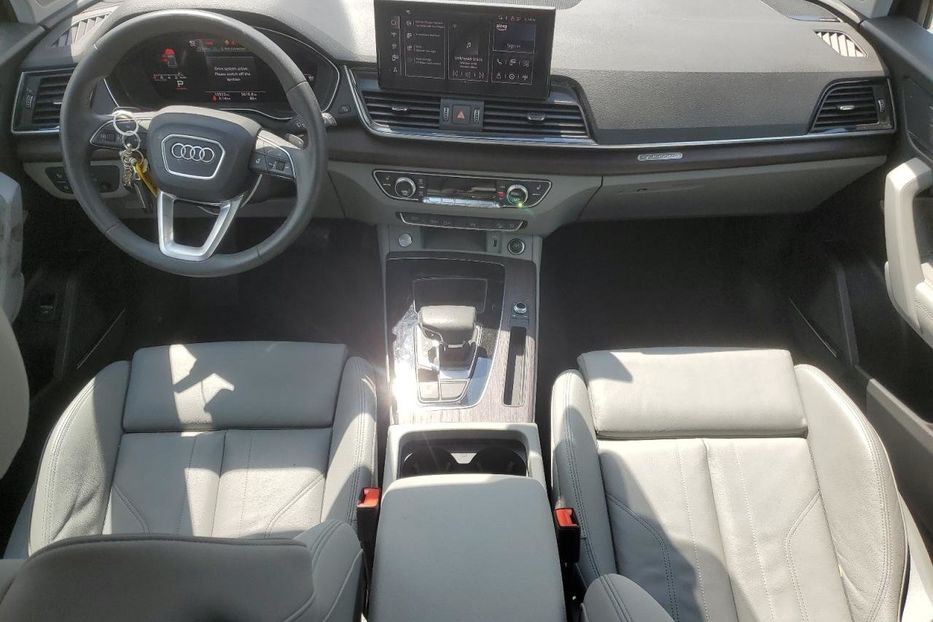Продам Audi Q5 PREMIUM PLUS 45 2023 года в Киеве