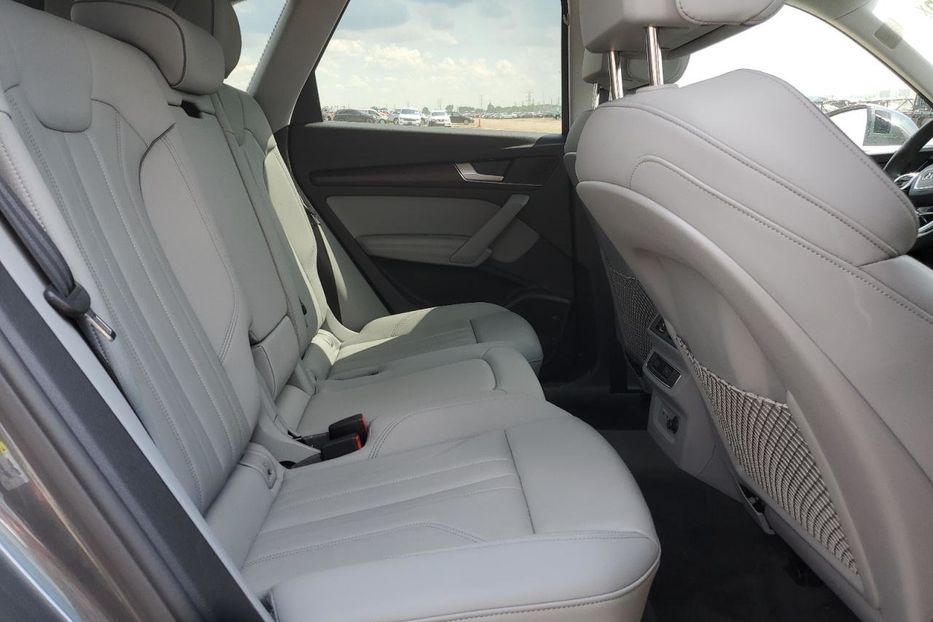 Продам Audi Q5 PREMIUM PLUS 45 2023 года в Киеве