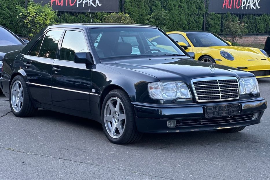 Продам Mercedes-Benz E-Class 1995 года в Киеве