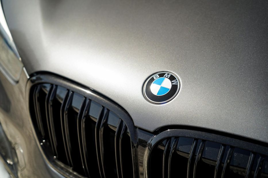 Продам BMW X1 18d xDrive 2020 года в Черновцах