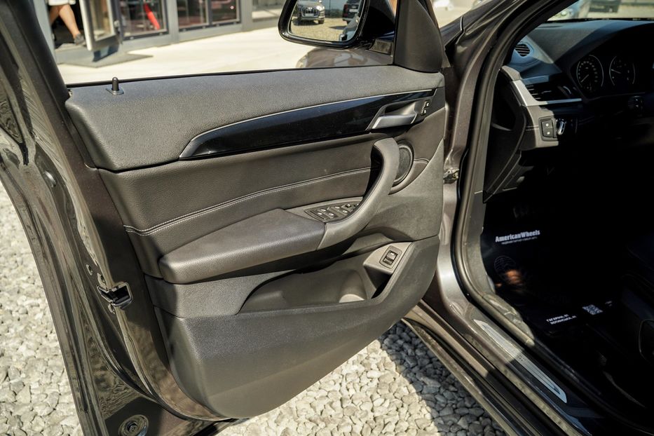 Продам BMW X1 18d xDrive 2020 года в Черновцах