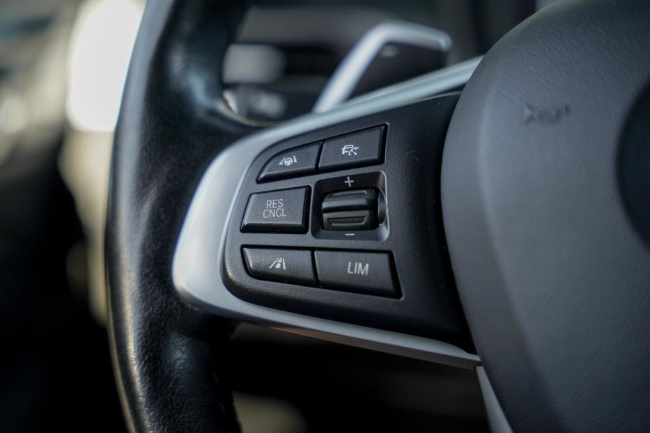 Продам BMW X1 18d xDrive 2020 года в Черновцах