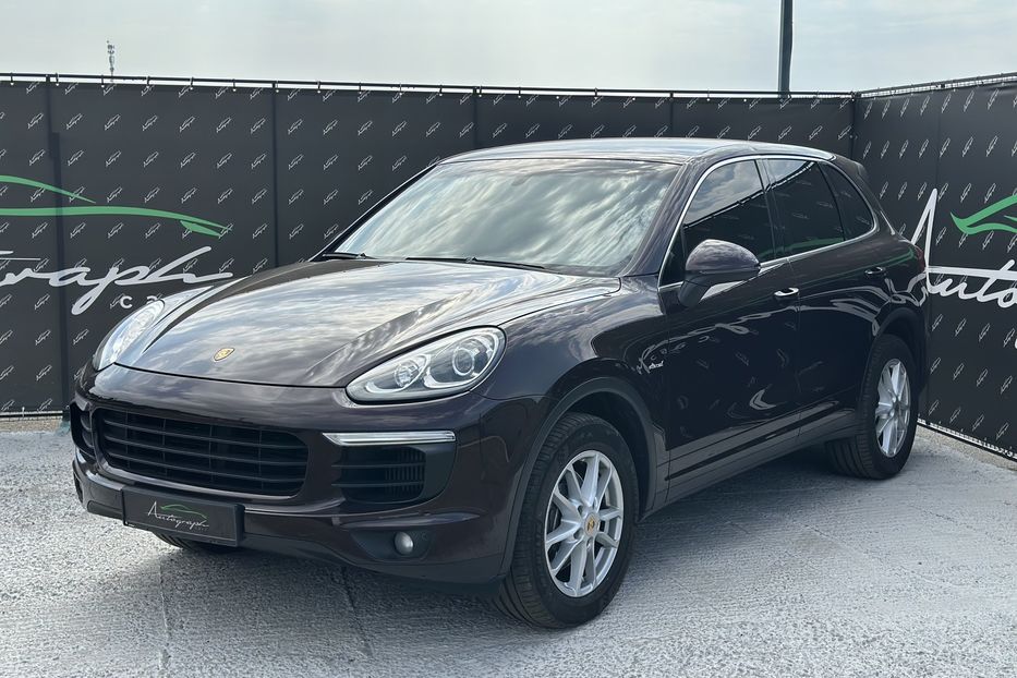 Продам Porsche Cayenne Diesel 2016 года в Киеве
