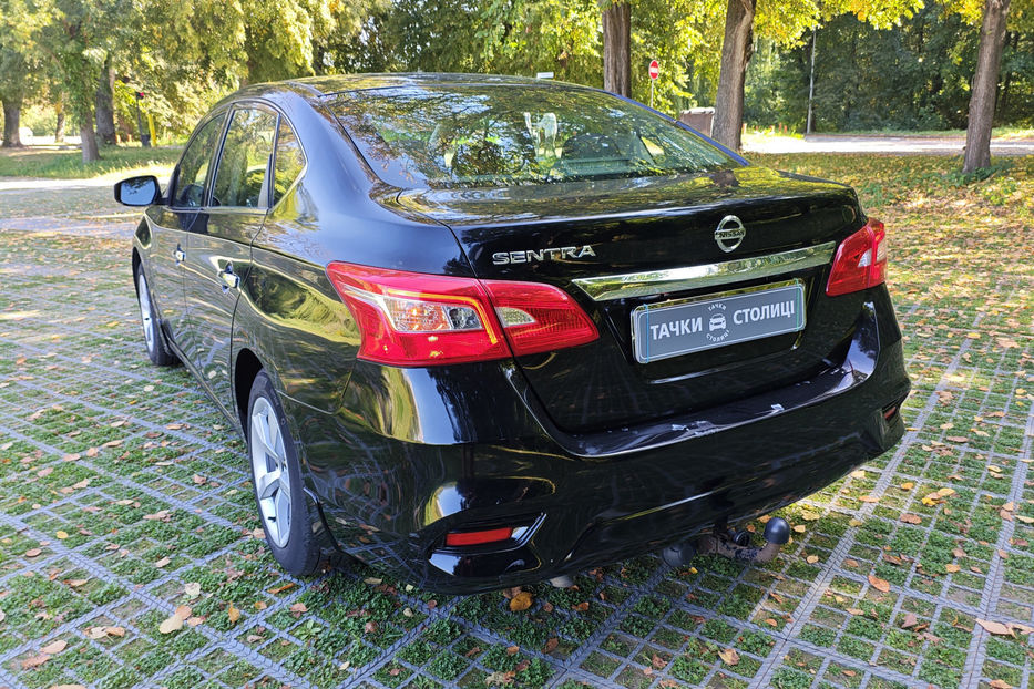 Продам Nissan Sentra 2017 года в Киеве