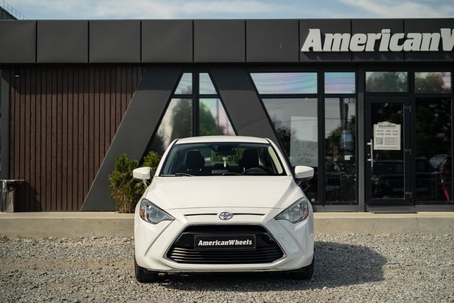 Продам Toyota Yaris 2017 года в Черновцах