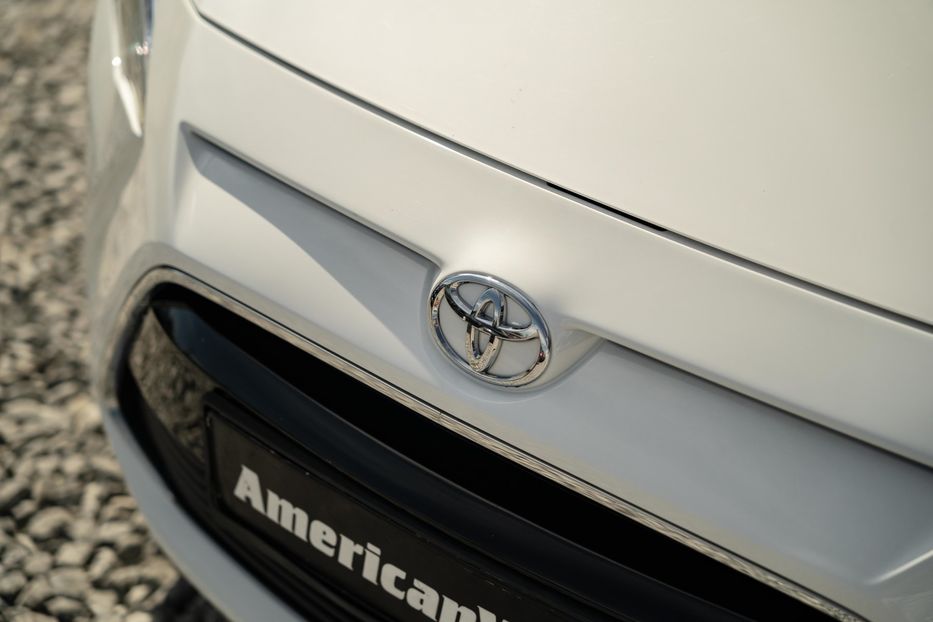 Продам Toyota Yaris 2017 года в Черновцах