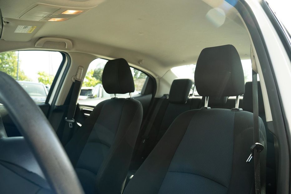 Продам Toyota Yaris 2017 года в Черновцах