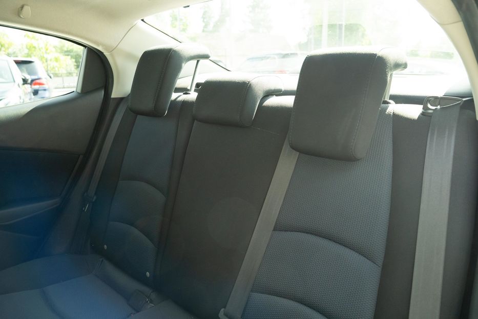 Продам Toyota Yaris 2017 года в Черновцах