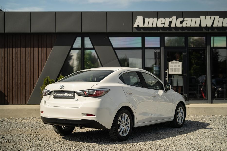 Продам Toyota Yaris 2017 года в Черновцах