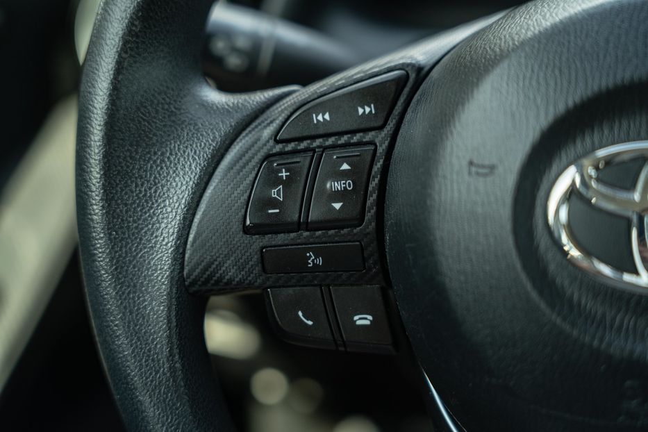 Продам Toyota Yaris 2017 года в Черновцах