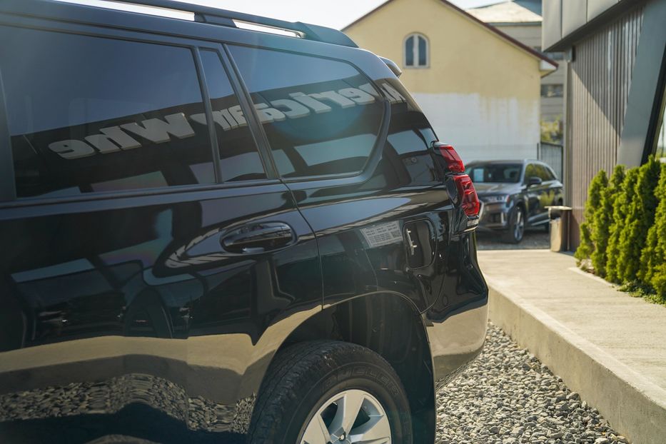 Продам Toyota Land Cruiser Prado 150 2020 года в Черновцах