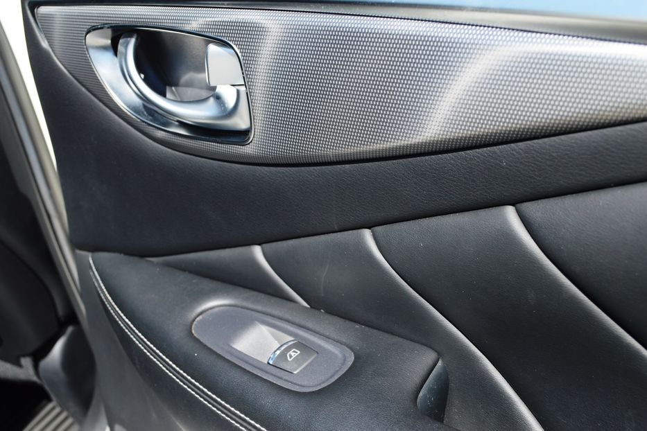 Продам Infiniti Q50 2016 года в Одессе