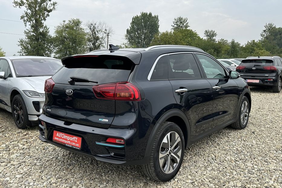 Продам Kia Niro 64 кВт Макс. комплектація 2020 года в Львове