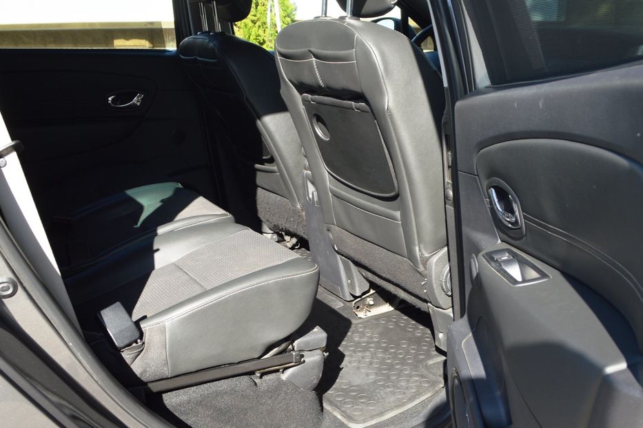 Продам Renault Scenic 2013 года в Одессе