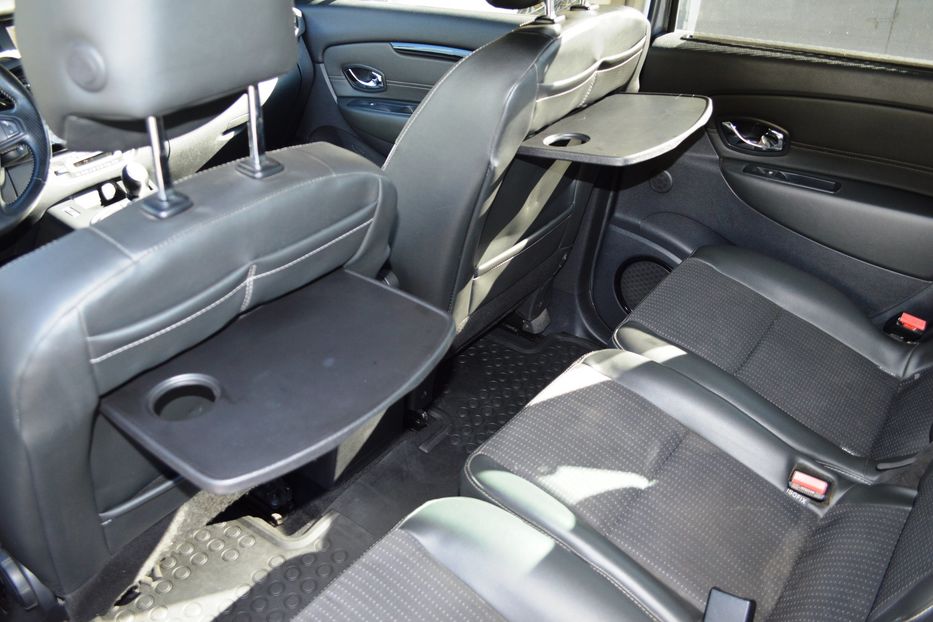Продам Renault Scenic 2013 года в Одессе