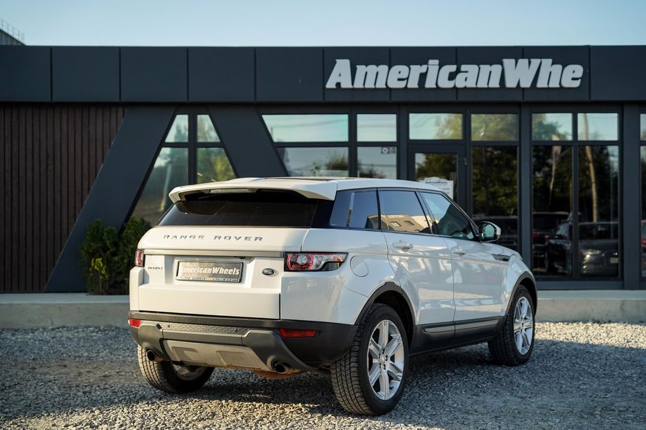 Продам Land Rover Range Rover Evoque Pure Plus 2015 года в Черновцах
