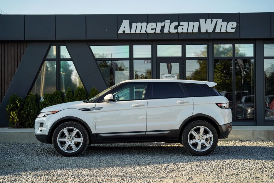 Продам Land Rover Range Rover Evoque Pure Plus 2015 года в Черновцах