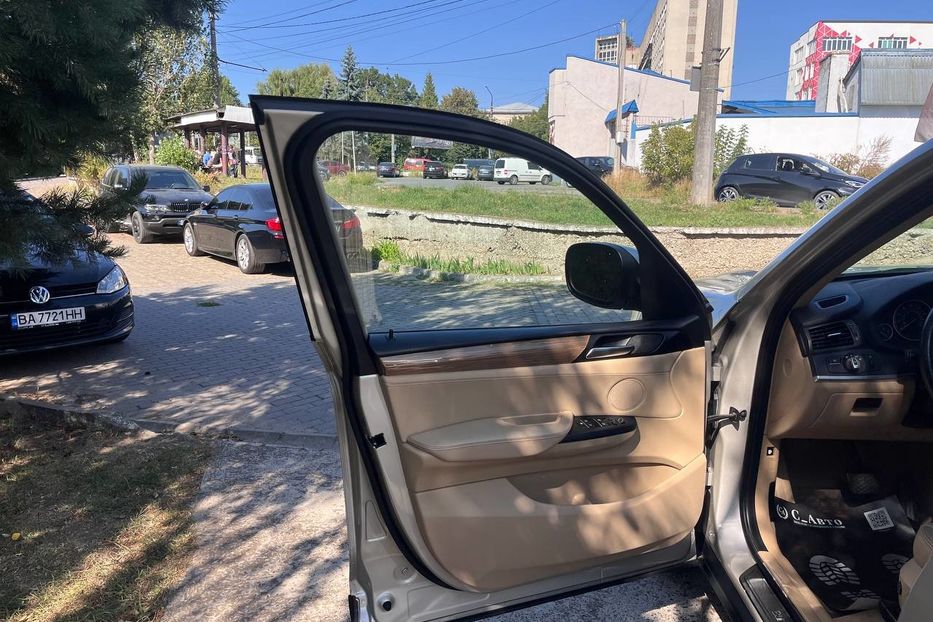 Продам BMW X3 2012 года в Черновцах
