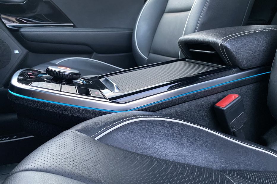 Продам Kia Niro 64 кВт Макс. комплектація 2020 года в Львове