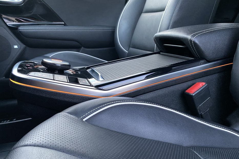 Продам Kia Niro 64 кВт Макс. комплектація 2020 года в Львове