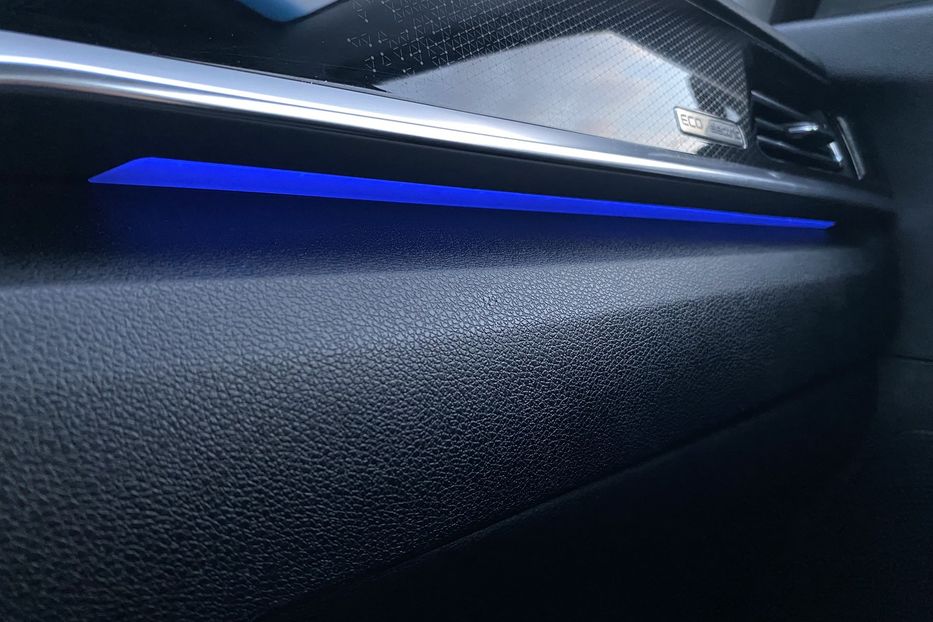 Продам Kia Niro 64 кВт Макс. комплектація 2020 года в Львове