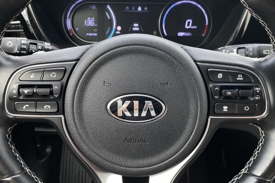 Продам Kia Niro 64 кВт Макс. комплектація 2020 года в Львове
