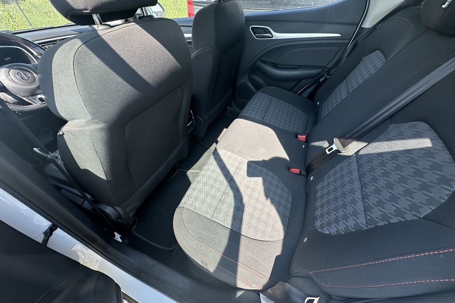 Продам MG 3 ZS EV 52 kWh 130кВт Камера 360 2022 года в Львове