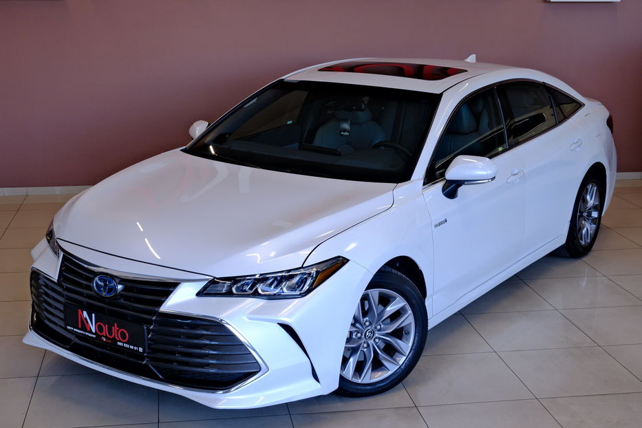 Продам Toyota Avalon 2019 года в Одессе