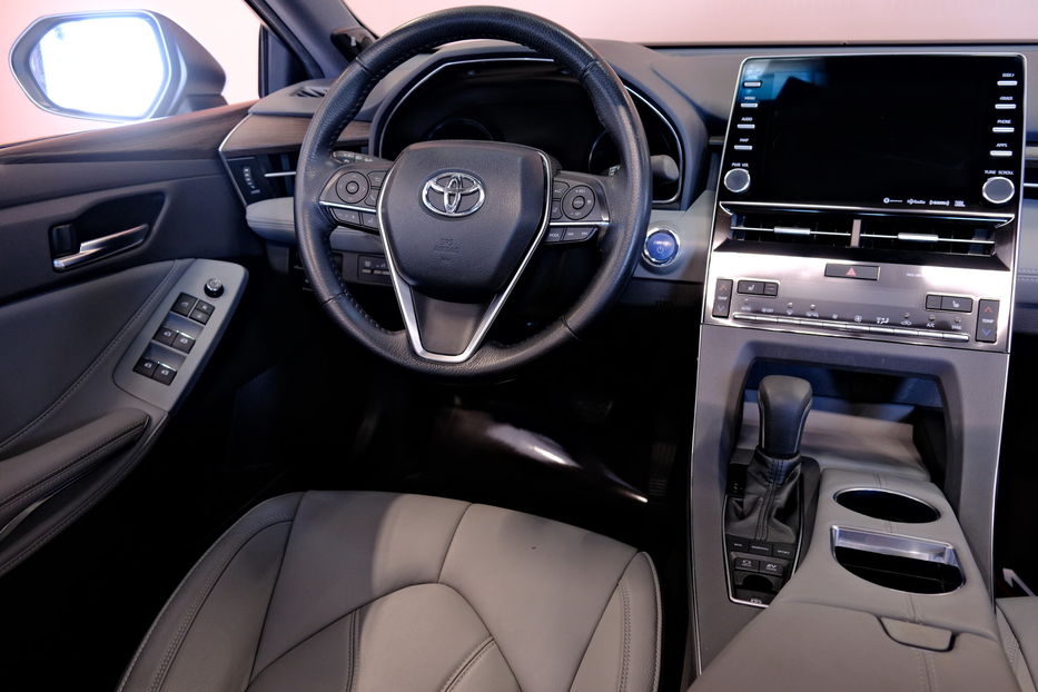 Продам Toyota Avalon 2019 года в Одессе