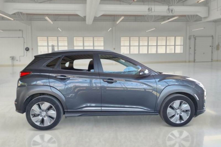 Продам Hyundai Kona 39 кВ авто в дорозі  2020 года в Львове