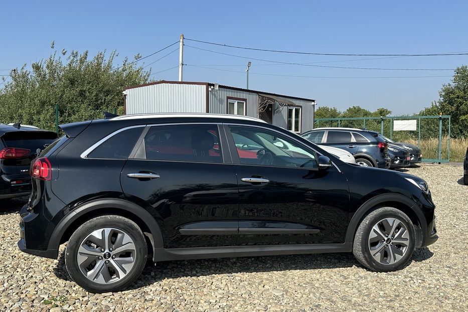 Продам Kia Niro 64 кВт. ЗАРЕЗЕРВОВАНО 2020 года в Львове