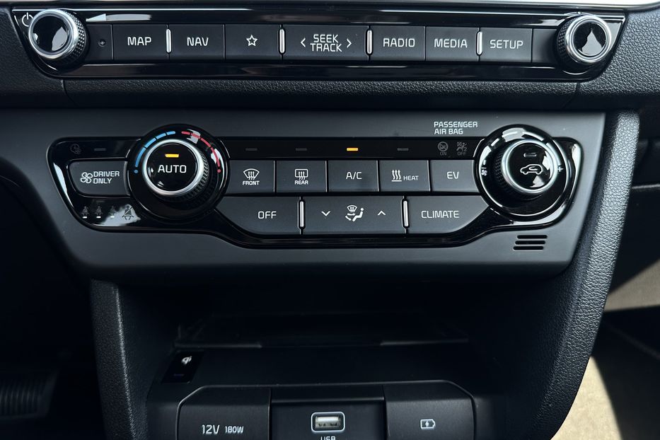 Продам Kia Niro 64 кВт. ЗАРЕЗЕРВОВАНО 2020 года в Львове