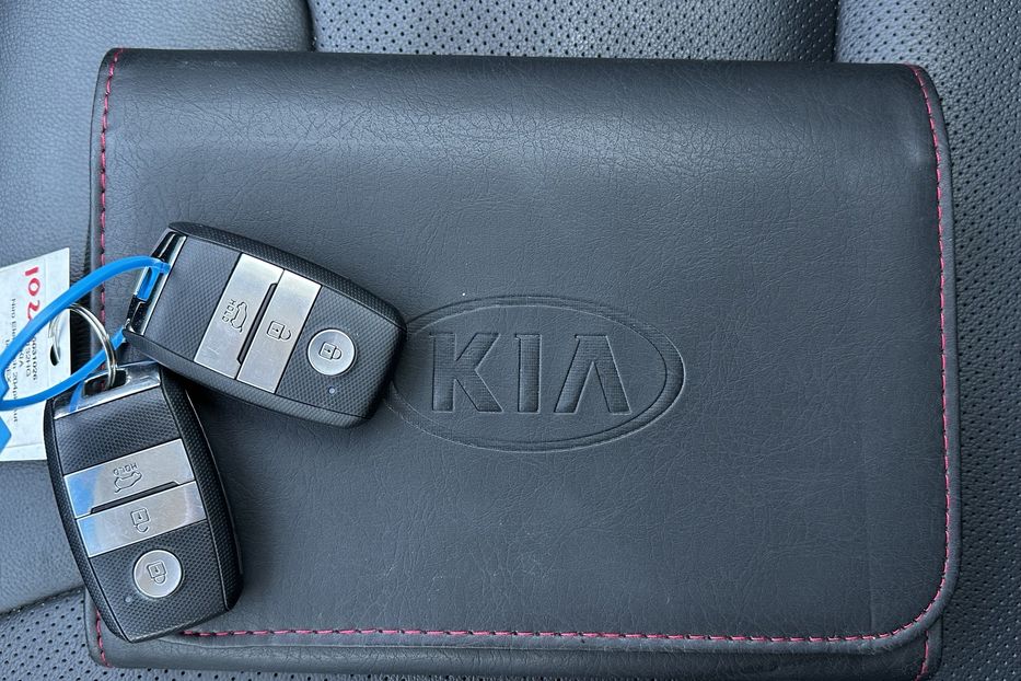 Продам Kia Niro 64 кВт. ЗАРЕЗЕРВОВАНО 2020 года в Львове