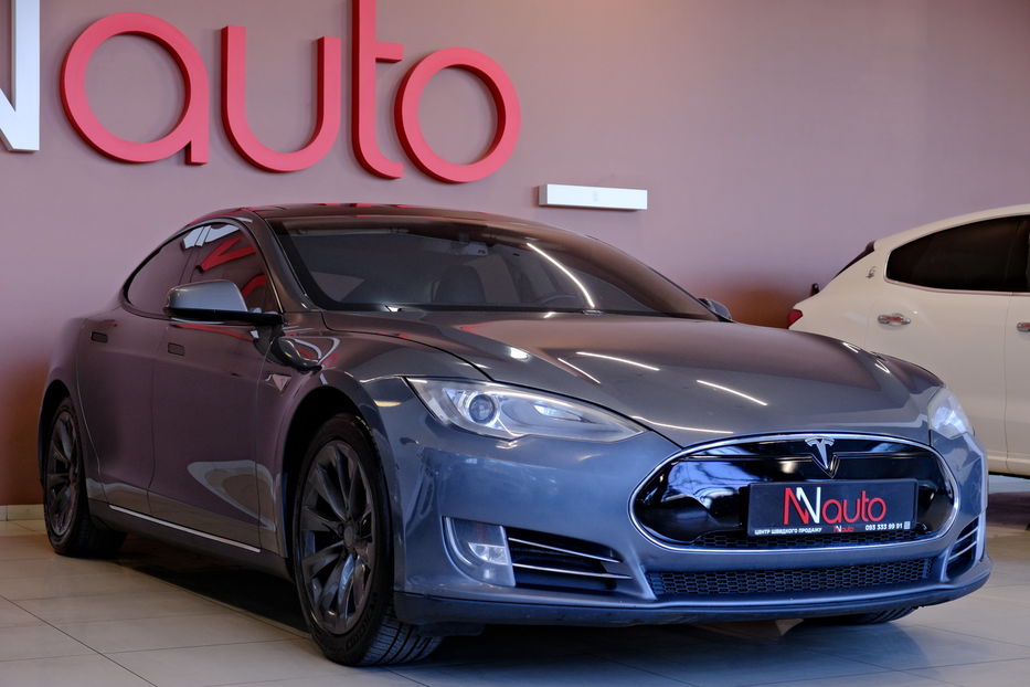 Продам Tesla Model S 2013 года в Одессе